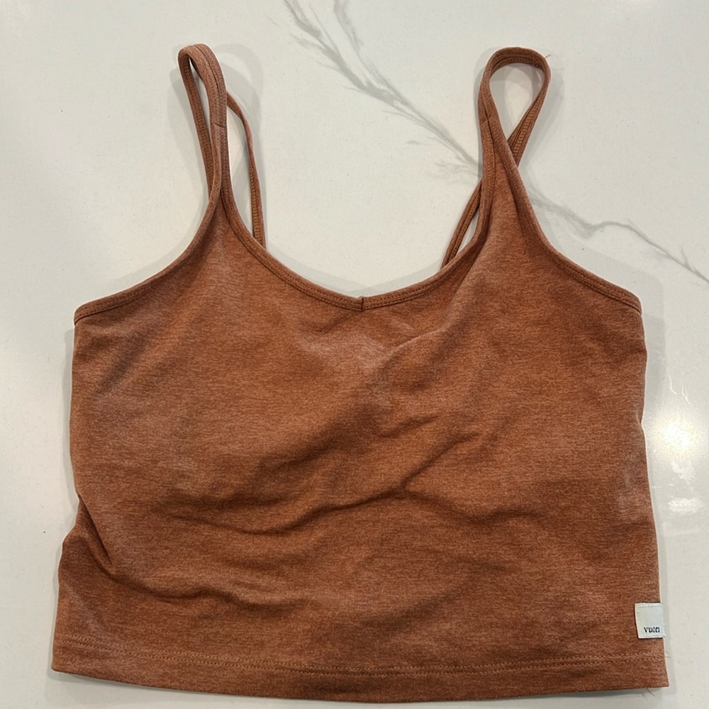 Vuori Crop Tank Size M
